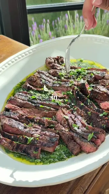the long awaited skirt steak recipe! full recipe available on substack ⭐️🥩🌱 Ma
