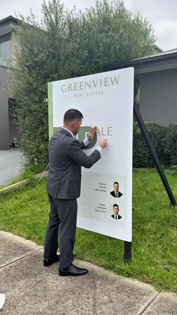 ANOTHER SOLD BY TEAM SORUSH 🎉🎉 33 Marshy Avenue, Cranbourne East 🏡 Thinking o