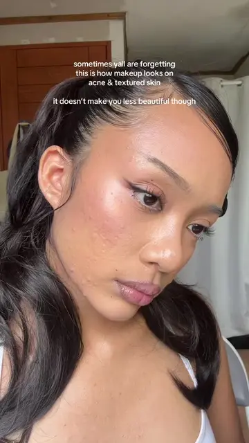 makeup can only do so much!! it won’t hide the bumps and textures :) still, do y