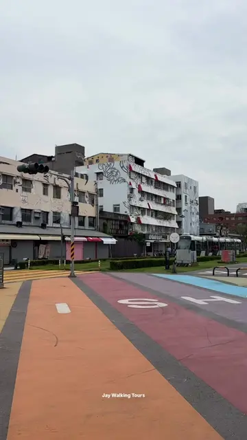 From abandoned warehouses to one of Taiwan’s coolest creative spaces! 🇹🇼 Pier-