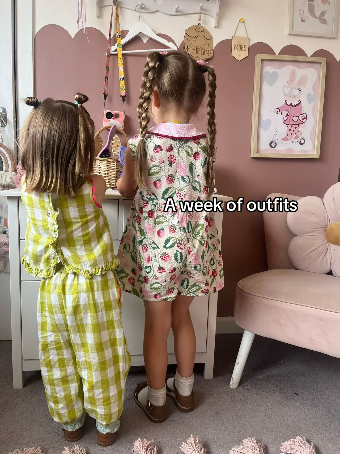 #girlsoutfits #toddlerootd #kidsclothes #summeroutfits #girlsootd 