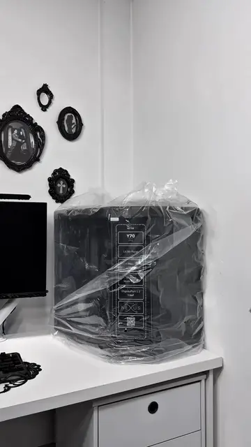 meu gabinete dos sonhos 🖤 thank you @HYTE Brand  ᛪ༙ #blacksetup #darksetup #pcs