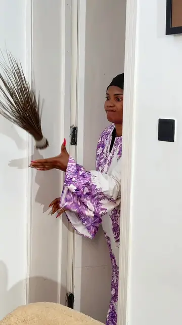 Once the bonnet is on, just know it’s serious business. 😂 If there’s something 
