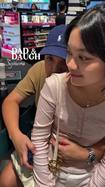 รอนิดรอหน่อยทำเซ็ง เดี๋ยวให้พี่ๆออนไลน์ดุเลยยยย 😆😆  #momlife #wife #family #Mm