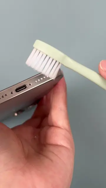 Ear speaker grille dust cleaning tutorial#DIYiphonerepair #iphonerepair #iphone1