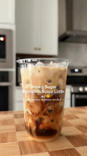 Fully embracing the pumpkin spice moment now 🎃 and you don’t need an espresso m