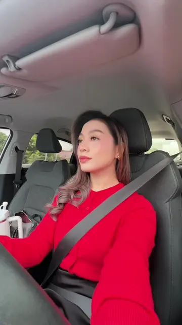 new work vlog :) spend a rainy day with me at the office #fyp #work #corporate #