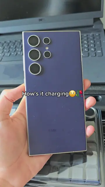 How is the S24 ultra dummy phone wirelessly charging please explain 😒🤨 #techto
