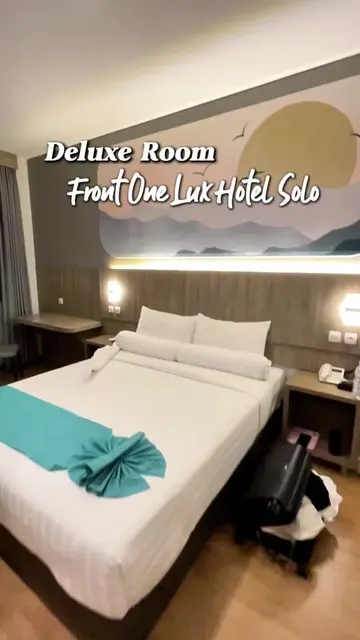 Deluxe Room Front One Lux Hotel Solo ternyata seLuas ini. Btw ini hotel baru yan