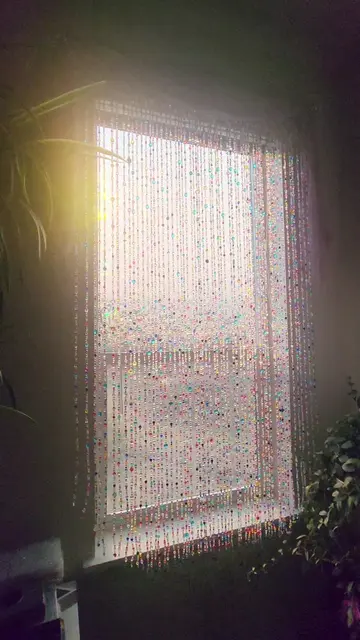 adding some extras to make this window even prettier ✨️🌈