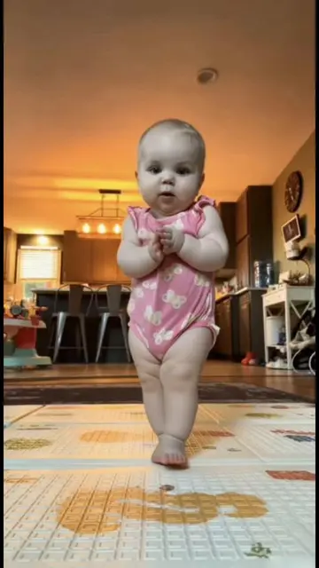 Baby ai dance 🕺 😎#capcut #capcutpioneer #pioneertemplate #fyp #dance 