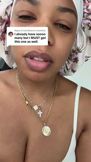 Replying to @Cool Beans 💋✨ If you want juicy, glass-like lips without the stick