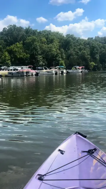 📍LAKE ANN in Bella Vista, AR 🛶 If you would have told me I wouldn’t need to go