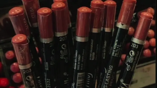 #capcut #lipliner #makeup 