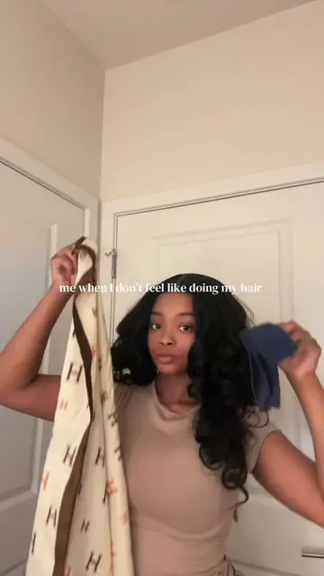 love a good headscarf 😩🤏🏽 #headscarf #headscarftutorial #hairtok #summerhair 
