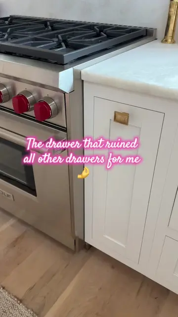 Utensil drawers like this should be mandatory by law. ✨🥂 🔗 Shop my favorite ne
