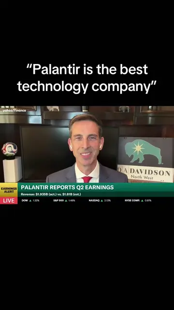 Palantir is being labeled the “best technology company” by analyst Gil Lauria af