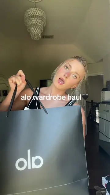 Comment which I should wear for my first day😏🖤 #alo #alohaul #haul #shopping #