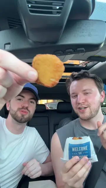 taste testing the new @Culver’s fried pickles! 🥒 #culvers #friedpickle #pickles