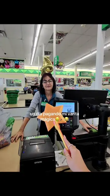 Ven la felicidad de la señora la ameeee😭🤍haha soy una loca jajajja#fyp #viral 