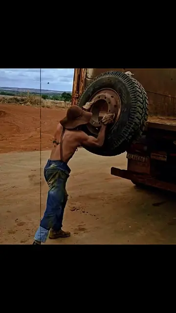 Skill in action. #hardworking #motivation #realwork #skill 
