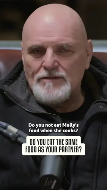 "Molly lives off toasties and crisps and sweets." 🫣  #WhatTheFury #MollyMae #Fo