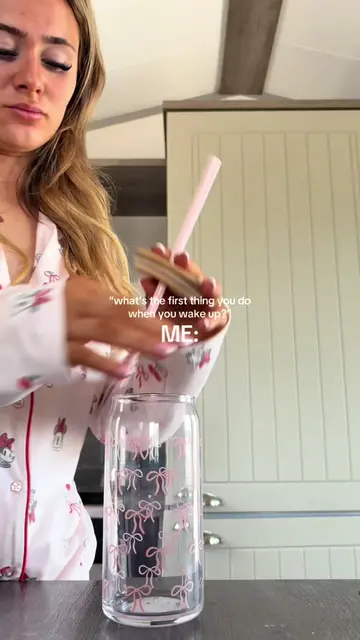 me and my iced coffees >>  🍓🍒☁️