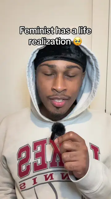 The sprinkle sprinkle lady must be stopped 🫩  . The girl who’s video I mentione