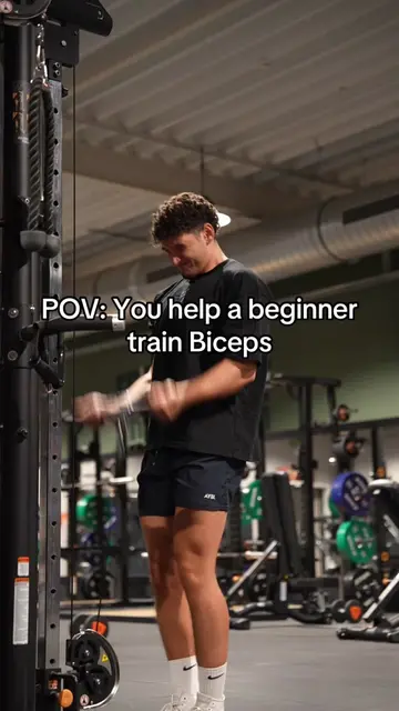 bicep glitch | @AYBL code YOUNES | #biceps #fyppp #foryoupagee #gym #GymTok 