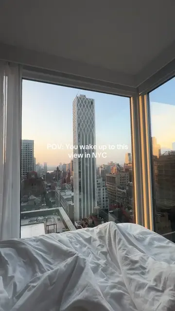 Waking up to the Manhattan skyline at Arlo NoMad 🗽 If a good view is a must for