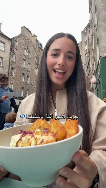 trying haggis for the first time in scotland🏴󠁧󠁢󠁳󠁣󠁴󠁿 #arab #ArabTikTok 