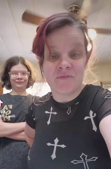 @checheishere 
