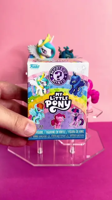 🦄🌈 Un petit tour à Ponyville, ça vous dit ? ✨ Aujourd’hui, on ouvre quelques p