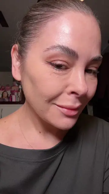 Using the same makeup for the past 20+ years? #SmashboxPartner @Smashbox Cosmeti