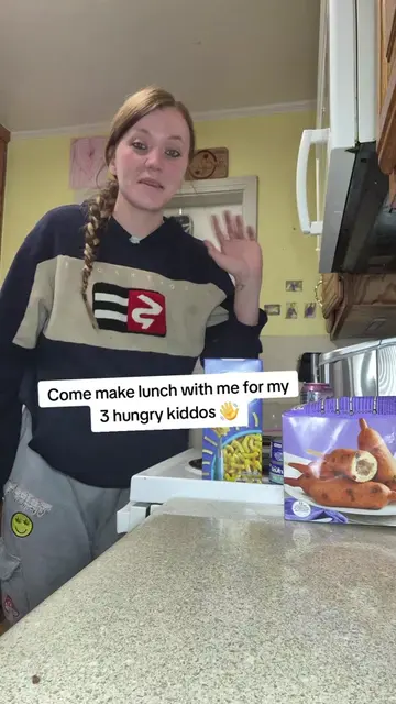 These lunches are always the best kinda lunches in my house the kids literally e