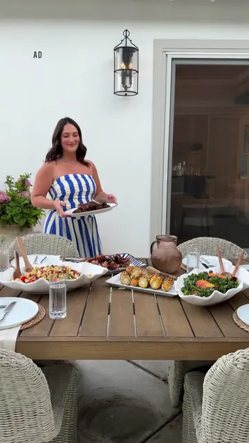 #Ad Save this for your next backyard party 📌  3 hosting hacks that make summer 