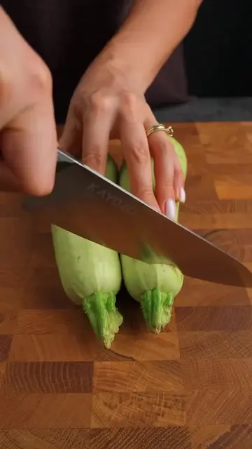 When You Have No Idea What to Cook for Dinner… 🍽️ Ingredients: * 3 zucchini * 3