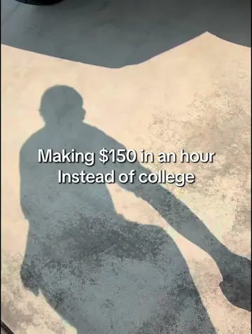 Making $150 an hour as a 19yo #fyp #viral #foryoupage #headlightrestoration  @He