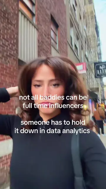 women in tech stay on top #softwareengineer #nyc #9to5 #beauty #relatable 