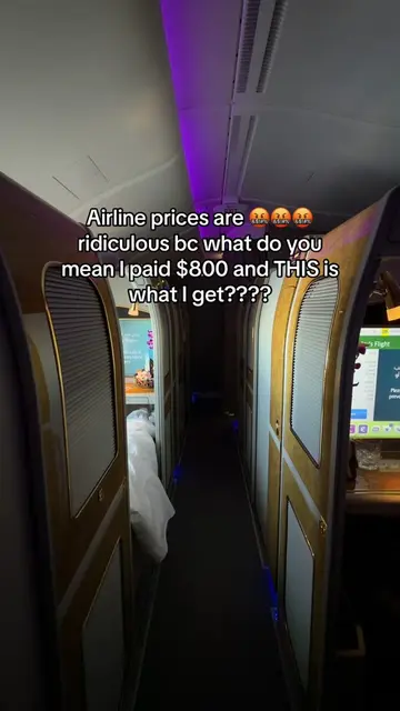 Would you pay $800 for this seat on a 15-hour flight? 😎 This Emirates First Cla