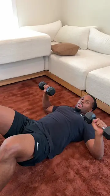 Dumbbell chest workout #chestworkout 
