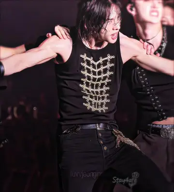 HYUNJIN ABS?? #hyunjin #hyunjinedit #straykids #straykidsedit #fyp original cont