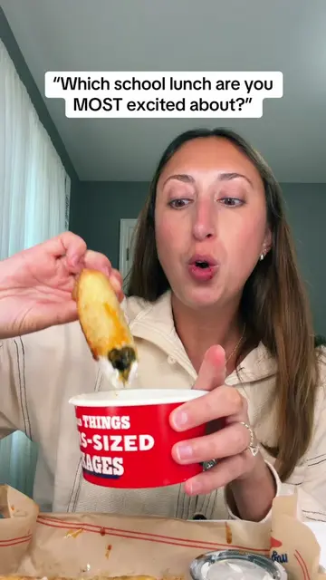 Let me know if I am missing any other school lunch favs! #chilis #foodmukbang #m