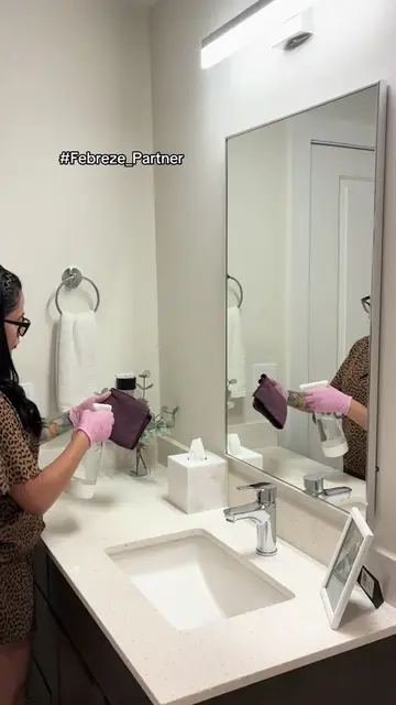 #febreze_partner Thanks to @Febreze Bathroom, mine always smells fresh! 🧼 One l
