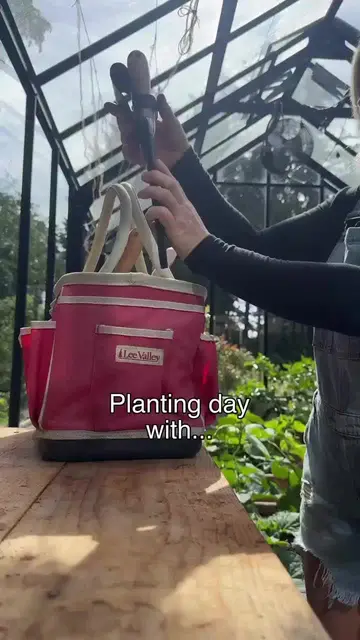 Quality tools make all the difference. Lee Valley helps us garden with our kids!