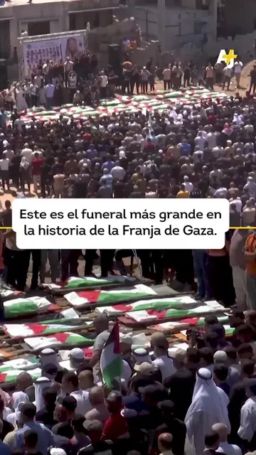 En Gaza se está llevando a cabo este funeral masivo por las 112 personas de dos 