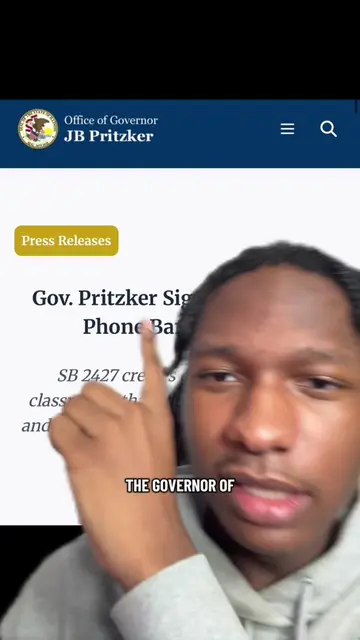 Ngl no phones as a law is crazy 😭 #phone #illinois #ban #Tech #donnywasthere