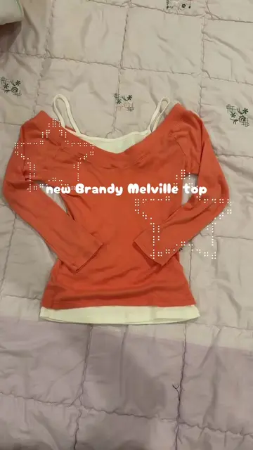 and only 23 dollars !! they also had green and red #brandymelville #brandymelvil