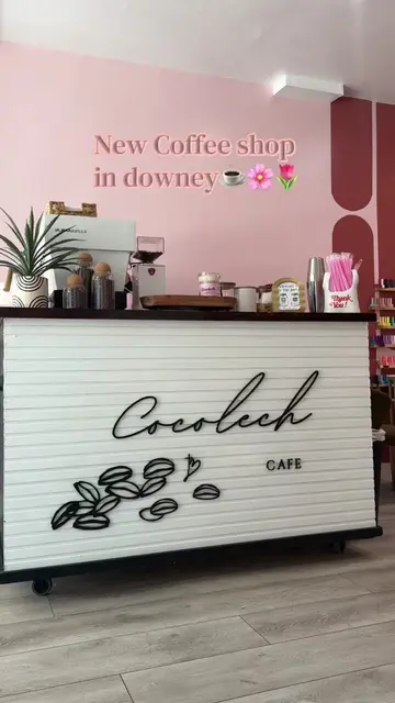 Soo yummy and amazing service 💓💐☕️ @cocolech_café #downeycoffee #downeymakeupa