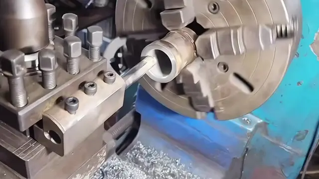 Oil groove cutting #Lathe machining #Machining #Homemade tools